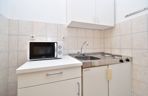 Tucepi Apartment | Studio flat with terrace Tučepi, Makarska (AS-20891-a)