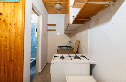 Gdinj Apartment | Studio flat with terrace and sea view Cove Torac, Hvar (AS-24462-a)