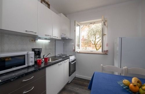 Ika Apartment | Studio flat with terrace Ika, Opatija (AS-7931-a)