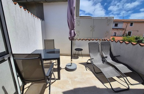 Rovinjsko Selo Apartment | Studio flat with terrace Rovinjsko Selo, Rovinj (AS-14514-a)