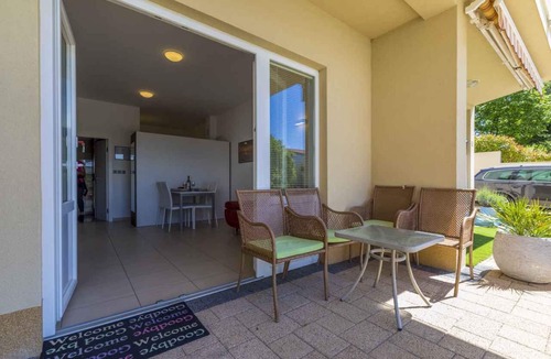 Dramalj Apartment | Studio mit Terrasse