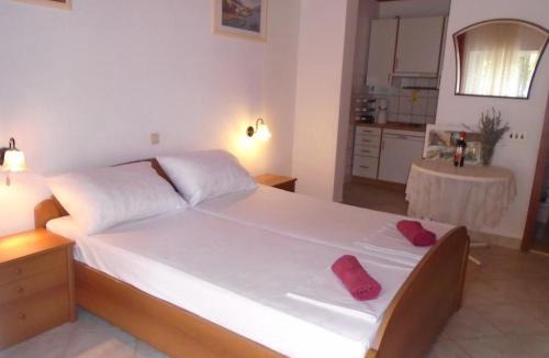 Stankovici Apartment | Studio Orebic 14842a