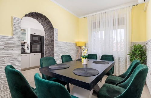 Mosenice Apartment | Stunning apartment in Moscenicka Draga