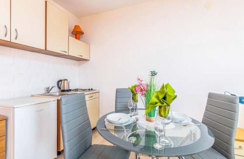 Stara Baska Apartment | Stunning apartment in Stara Baska with WiFi