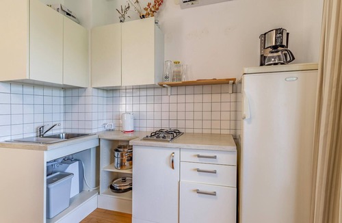Premantura Apartment | Stunning apartment in Premantura with WiFi