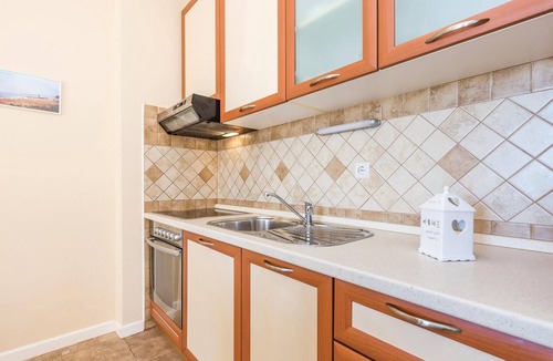 Banjol Apartment | Stunning apartment in Banjol with house sea view