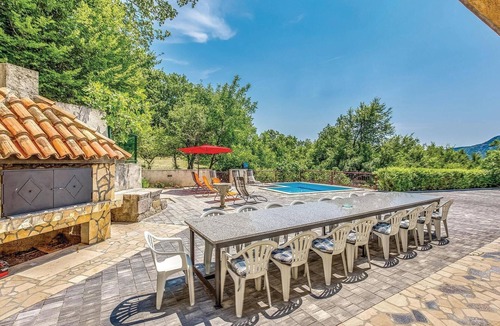 Grizane Apartment | Stunning apartment in Grizane