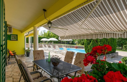 Nedescina Apartment | Stunning apartment in Labin