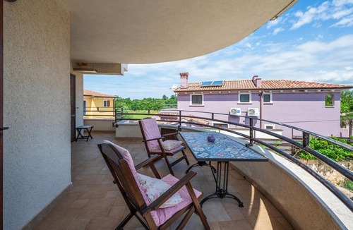 Barbariga Apartment | Stunning apartment in Peroj with WiFi