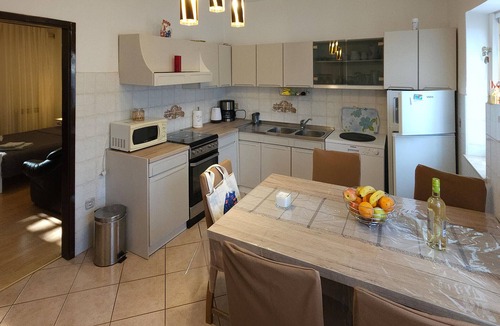 Kukci Apartment | Stunning apartment in Porec with WiFi
