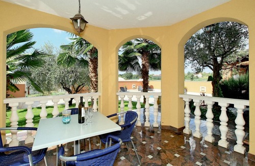 Antonci Apartment | Stunning apartment in Porec with swimming pool