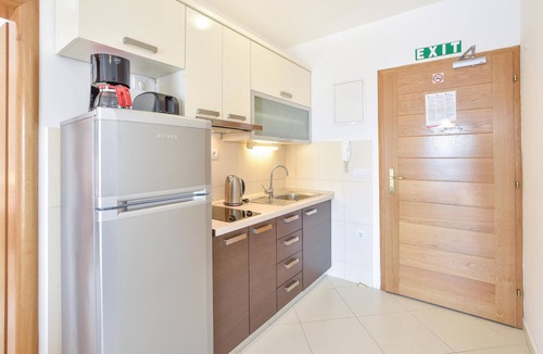 Celina Apartment | Stunning apartment in Stanici with house sea view