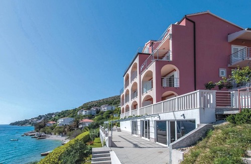 Celina Apartment | Stunning apartment in Stanici with house sea view