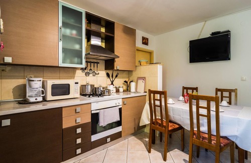 Vranjic Apartment | Stunning apartment in Split with WiFi