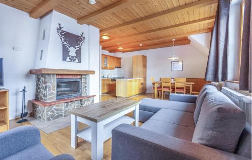 Hocko Pohorje Apartment | Stunning Apartment In Pohorje With Wifi