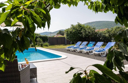 Dugopolje House | Stunning home in Dugopolje