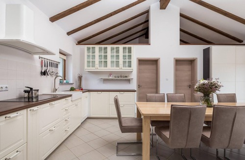 Sveti Vid Dobrinjski House | Stunning home in Gostinjac