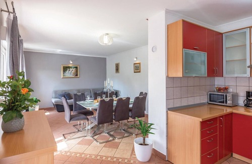 Grubine House | Stunning home in Grubine