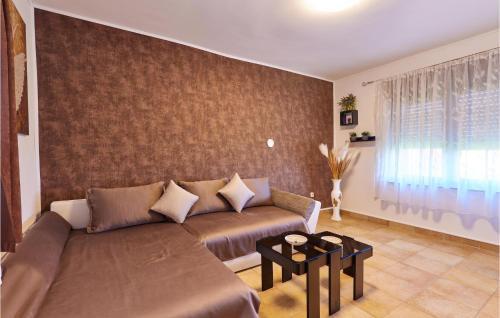 Bjelovar House | Stunning Home In Gudovac
