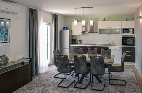 Kastel Sucurac House | Stunning home in Kastel Sucurac with sauna