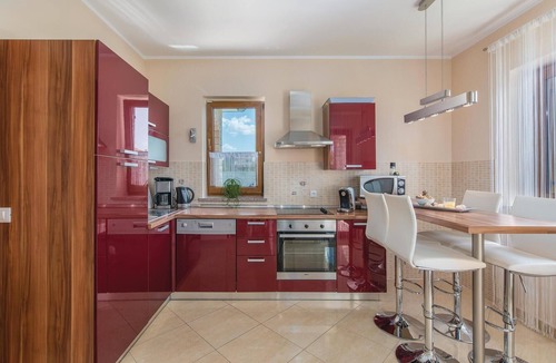 Kastelir House | Stunning home in Kastelir