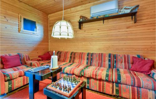 Gornji Kneginec House | Stunning Home In Kneginec With Sauna