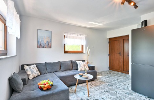 Kobasicari House | Stunning home in Kobasicari
