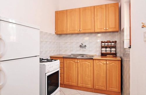 Krusevo House | Stunning home in Krusevo with house sea view