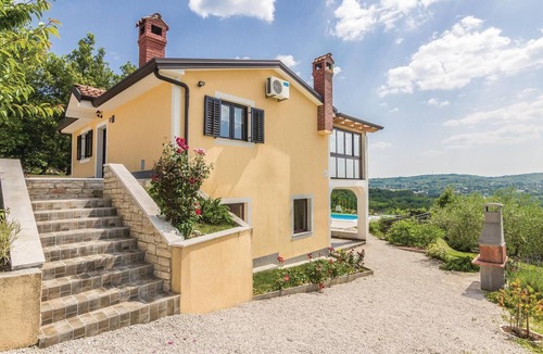 Motovun House | Stunning home in Meloni with sauna
