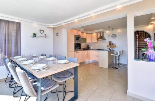 Novi Marof House | Stunning home in Novi Marof with sauna