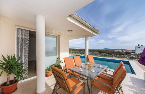 Novalja House | Stunning home in Novalja