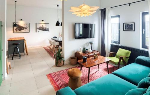 Petrijevci House | Stunning Home In Petrijevci