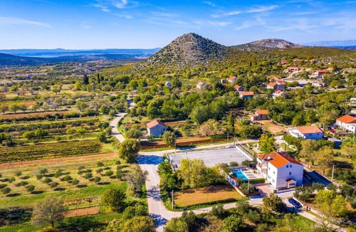Velim House | Stunning Home In Radasinovci