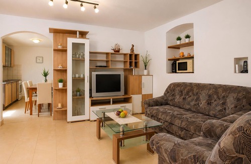 Savar House | Stunning home in Savar with WiFi