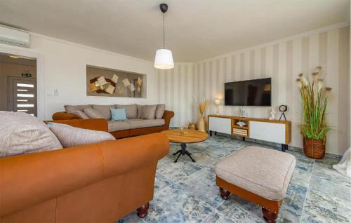 Sevid House | Stunning Home In Sevid