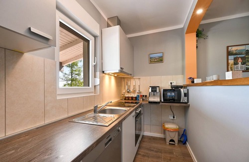 Sveti Kriz House | Stunning home in Sveti Kriz