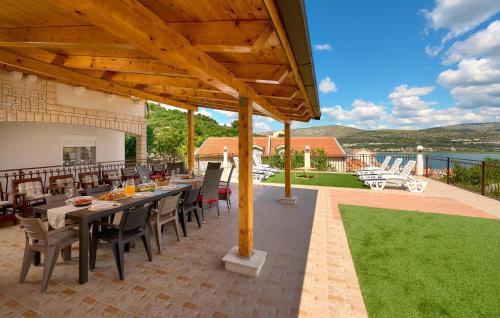 Mastrinka House | Stunning Home In Trogir