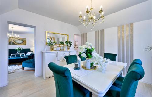 Gornji Kneginec House | Stunning Home In Varazdin Breg With Sauna