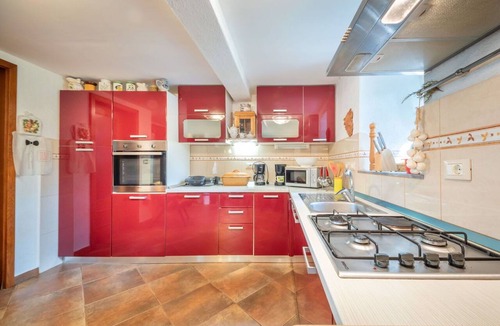Kras House | Stunning private villa for 7 people with WIFI, A/C, TV and terrace