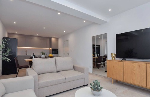 Donji Prolozac House | Stunning private villa for 8 people with private pool, A/C, internet, TV and terrace