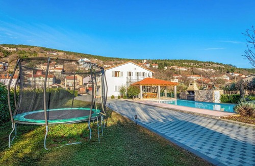 Donji Prolozac House | Stunning private villa with WIFI, private pool, A/C, TV, terrace, pets allowed and panoramic view