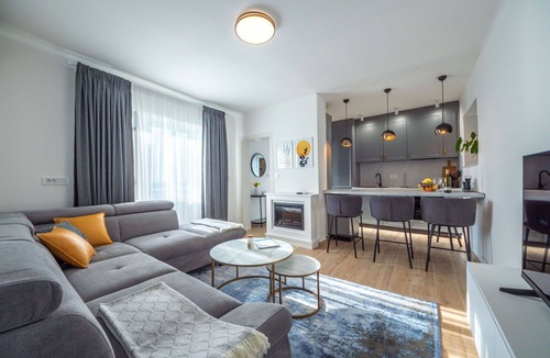 Dramalj House | Stunning private villa for 4 people with WIFI, A/C, TV and patio