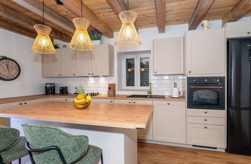 Nerezise House | Stunning private villa for 6 guests with A/C, private pool, WIFI, TV and terrace
