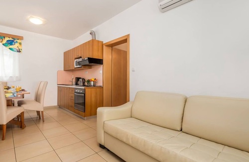 Rab Town House | Stunning private villa for 6 guests with pool, A/C, WIFI, TV, patio and pets allowed