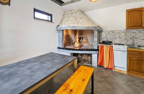 Marina House | Stunning private villa for 6 people with private pool, WIFI, A/C, TV, terrace and pets allowed
