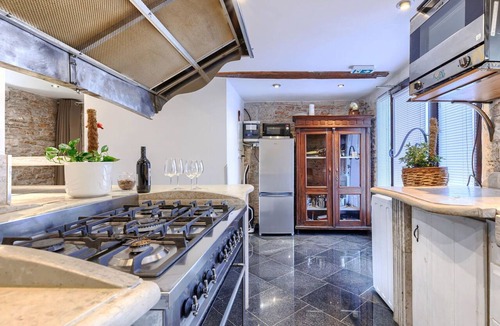 Katun Lindarski House | Stunning private villa with private pool, A/C, WIFI, hot tub, TV, terrace and pets allowed