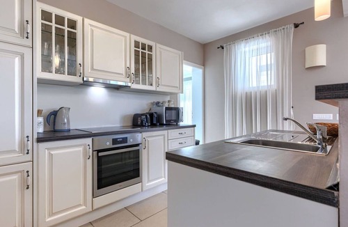 Strpacici Villa | Stunning private villa with private pool, A/C, WIFI, hot tub, TV, terrace and pets allowed