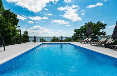 Maslenica Villa | STUNNING SEAVIEW VILLA KATHARINA 4