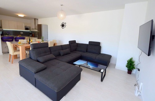 Tribunj House | Stunning villa for 10 people with private pool, A/C, WIFI, TV and terrace