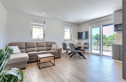 Fiorini House | Stunning villa for 5 people with private pool, A/C, WIFI, TV and terrace